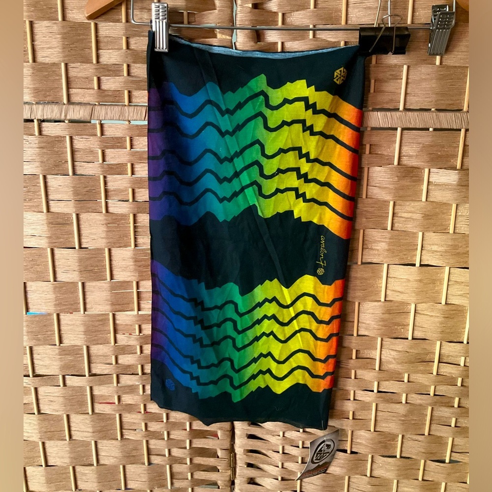 NWT Avalon7 Neck Gaitor
